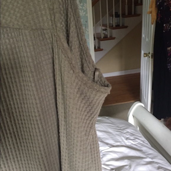 Olive Green thermal Tank Top (S) - Picture 5 of 5